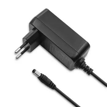 Qoltec stikstrømforsyning 30W 15V 2A 5,5x2,5mm sort