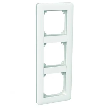 SCHNEIDER ELECTRIC EXXACT 3-fach ramme med bro, polarhvid