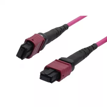 SYNERGY21 fiberoptisk patchkabel OM4 low loss elite 12 fiber Type B krydset MTP female - erika violet - 0,5 m