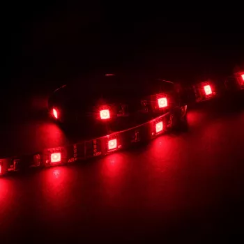 Akasa Vegas M AK-LD05-50RD rød LED-strip til PC-kabinet intern belysning, 50 cm, magnetmontering, 4-pin Molex