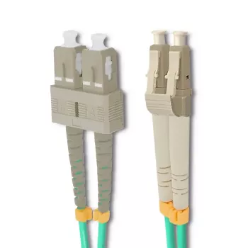 Qoltec fiberoptisk patchkabel LC/UPC - SC/UPC multimode OM4 duplex 5 m