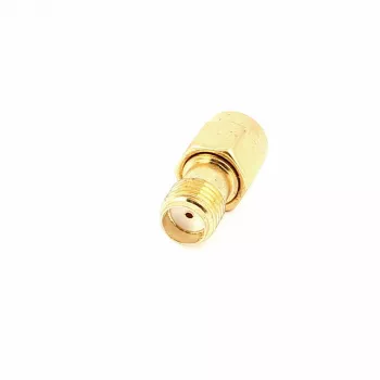 Poynting A-ADPT-033 SMA Female til RP-SMA Male koaksial-RF-adapter