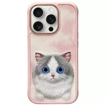 Nimmy Big Eyed Pet 2.0 Cat Case til Apple iPhone 16 Pro Max 6,9 inch - Pink