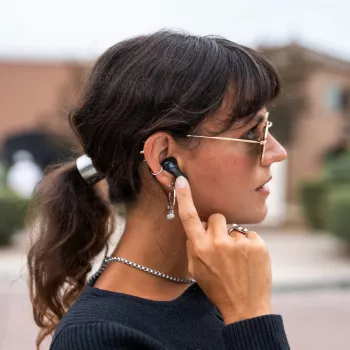 JLab Epic Pods ANC ægte trådløse øretelefoner med hybrid aktiv støjreduktion, Bluetooth 5.3, IP55, 50 timers batteritid, sort