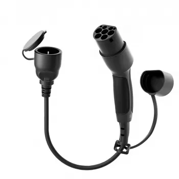 AKYGA AK-SC-E28 Type-2-til-Schuko-adapterkabel til EV-ladere 16A 0,3m sort