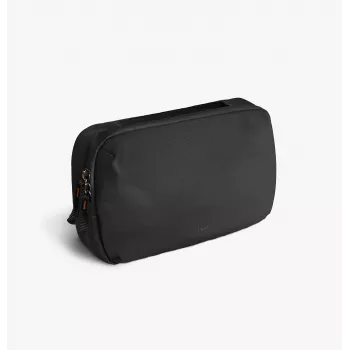 UNIQ Denver Tech Kit-etui 2,5 l, sort
