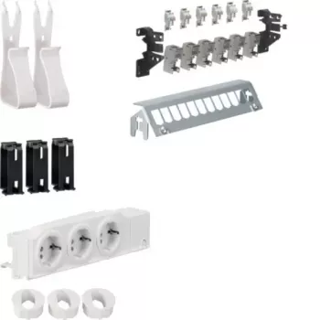 HAGER UM00M1 multimedia-fordelingssæt med 3 Schuko-stikdåser og 12 RJ45 Cat.6 patch-porte, 24 TE