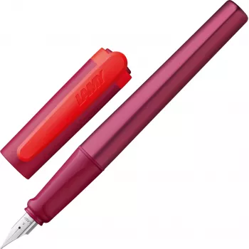 LAMY nexx fyldepen Multi-Red A (begynder) med ergonomisk greb og rustfri stålspids 1241765