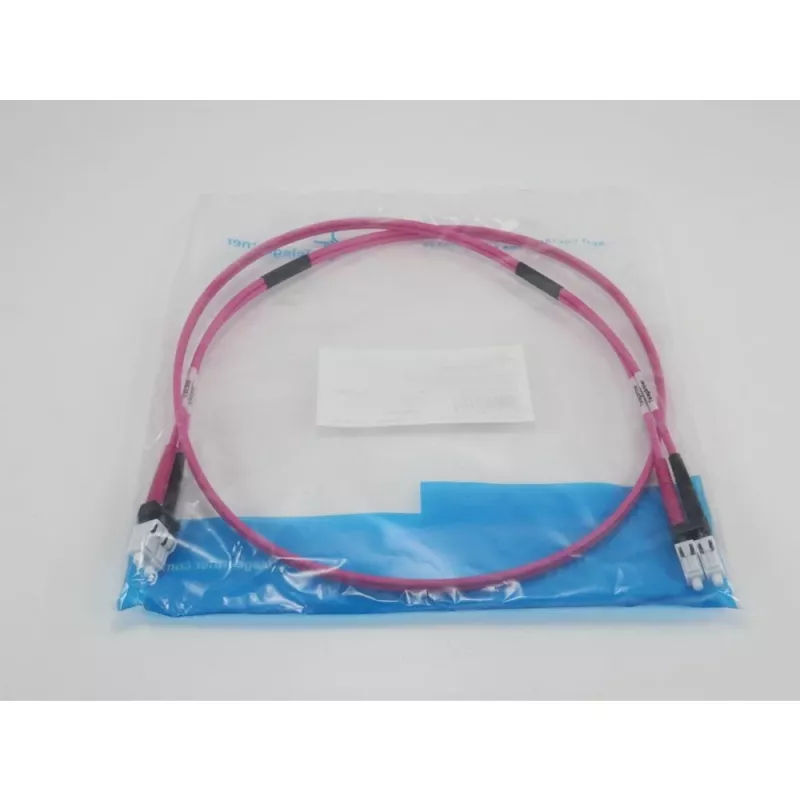 Telegärtner 1 m LC til LC OM4 multimode fiber-patchkabel, violet