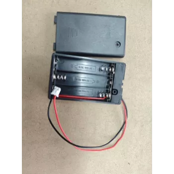 ALLNET 4duino 3x AAA batteriholder med tænd/sluk-kontakt og 2-pin JST-tilslutning (Ref. 727)