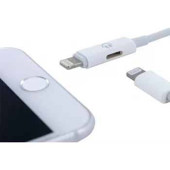 CYOO 2-i-1 Lightning lade- og lydadapterkabel - hvid